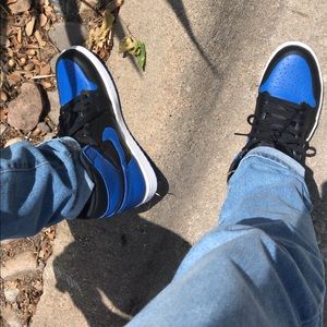 Meet your Posher, Henry